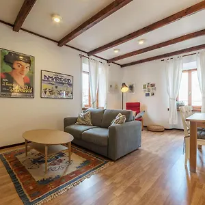  Appartement Colosseo Modern