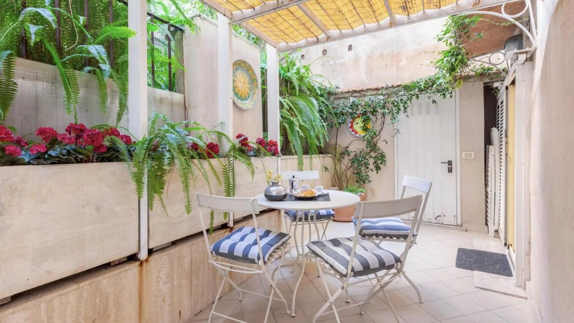 Campo Dei Fiori Modern Apartment With Terrace Rome
